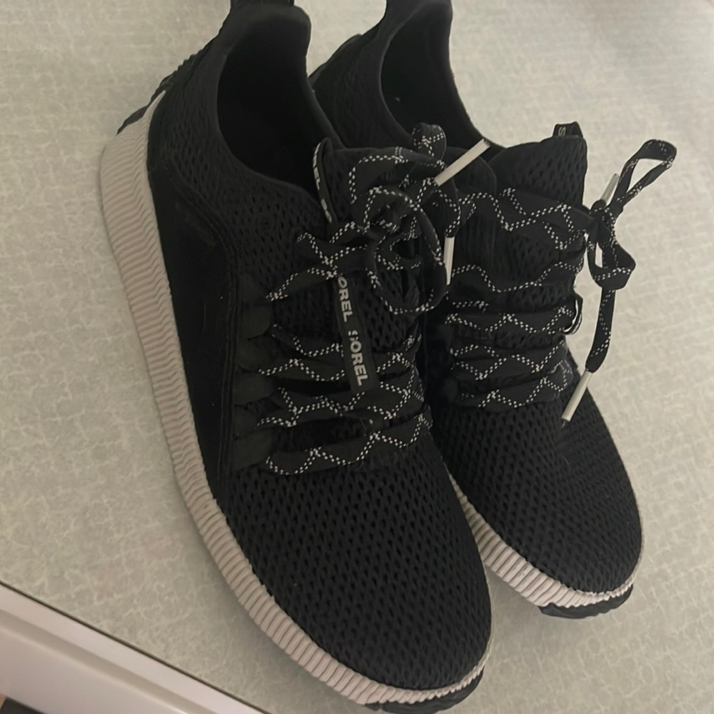 Sorel In and Out sneaker